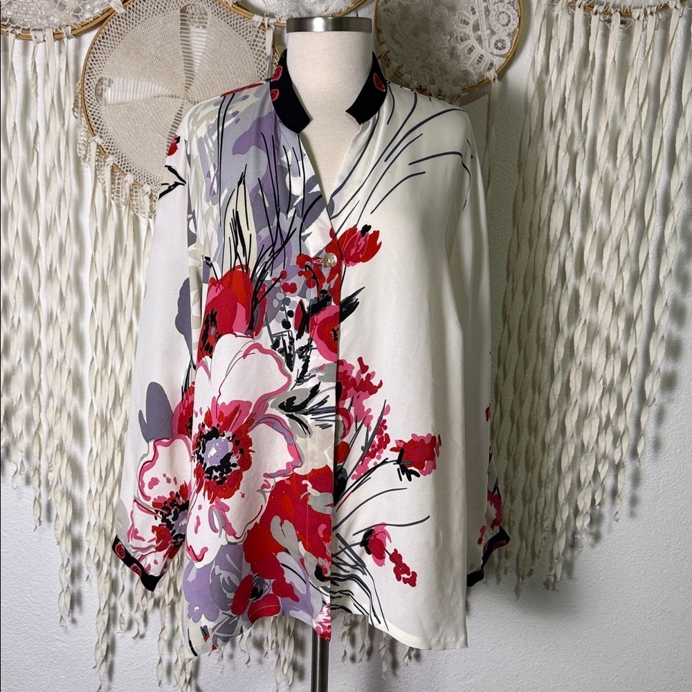 Citron Santa Monica Silk Red and Lilac Gray Floral Print Button Front 2X